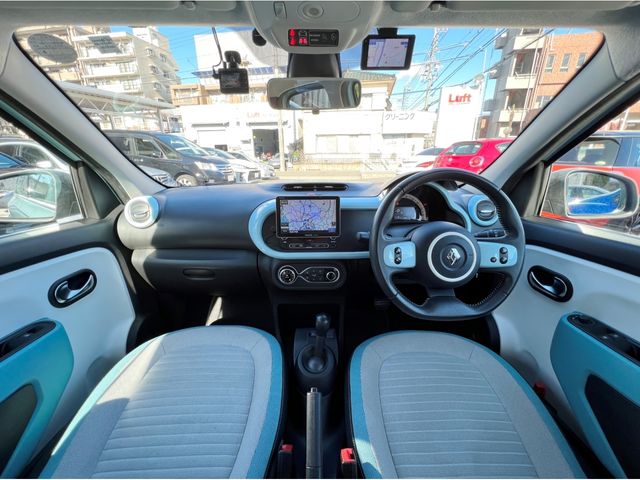 Renault TWINGO 2016-09 181092-1