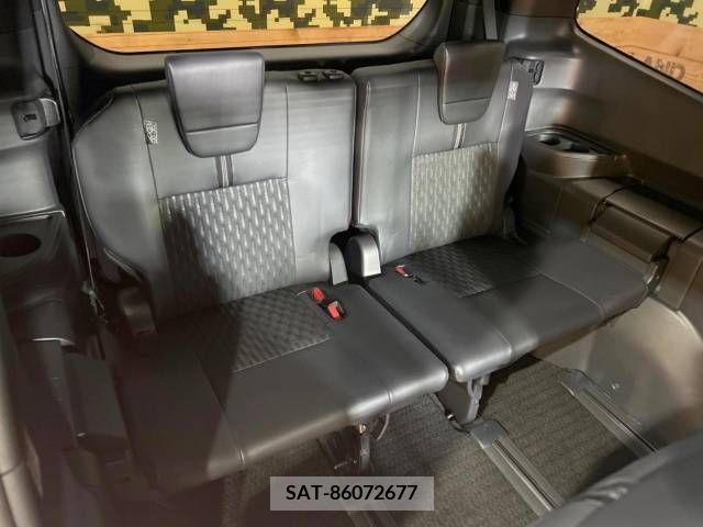 Toyota NOAH 2023-04 279492-10