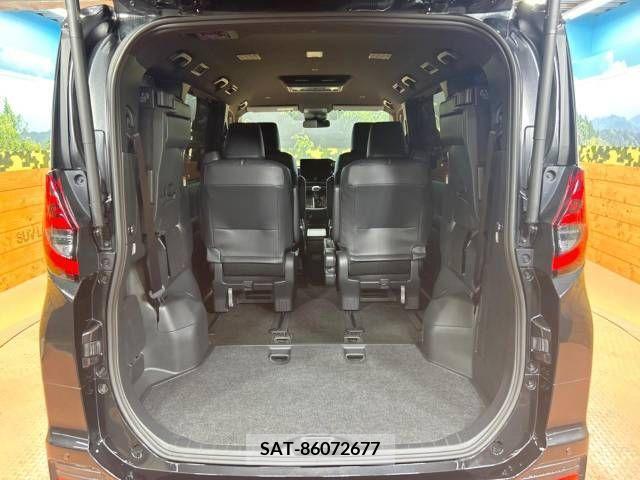 Toyota NOAH 2023-04 279492-11
