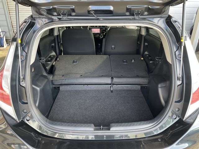 Toyota AQUA 2016-07 21320-28