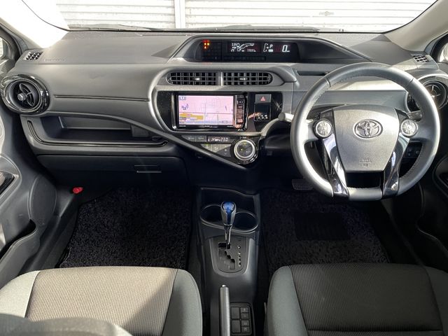 Toyota AQUA 2016-07 21320-9