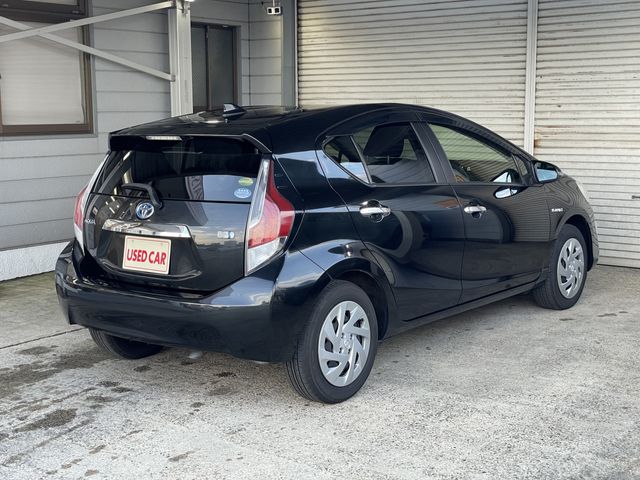 Toyota AQUA 2016-07 21320-5
