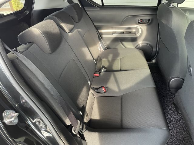 Toyota AQUA 2016-07 21320-20