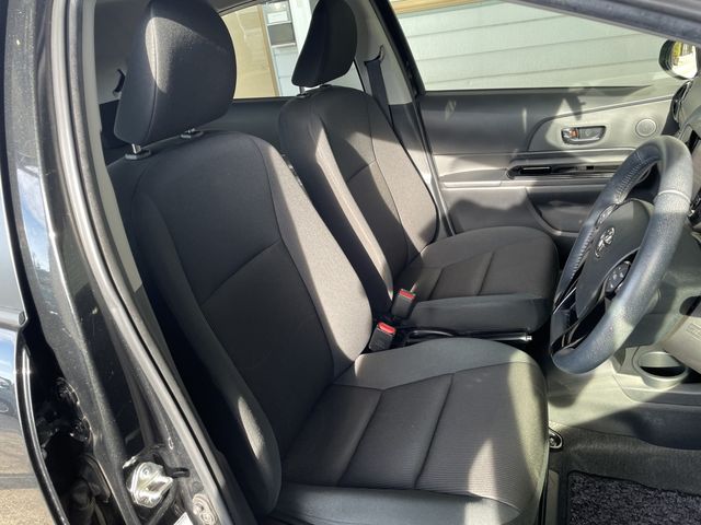 Toyota AQUA 2016-07 21320-17