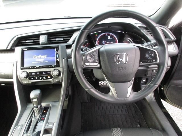 Honda CIVIC 2018-05 20574-1