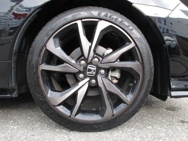 Honda CIVIC 2018-05 20574-4