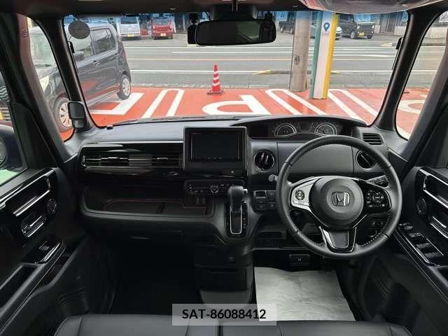 Honda N BOX CUSTOM 2022-07 307301-4