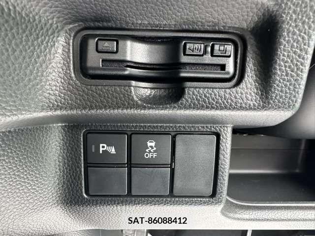 Honda N BOX CUSTOM 2022-07 307301-17