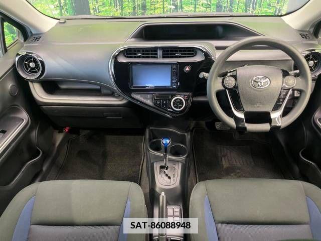 Toyota AQUA 2018-11 356321-1