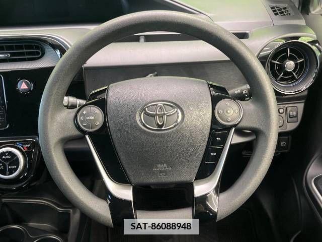 Toyota AQUA 2018-11 356321-11