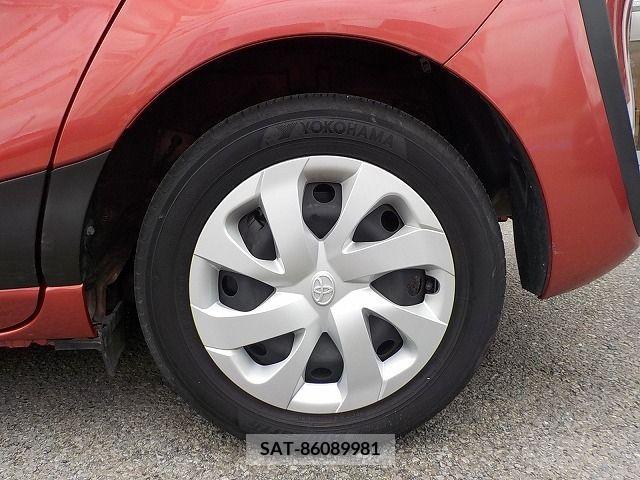 Toyota SIENTA 2015-08 335109-18