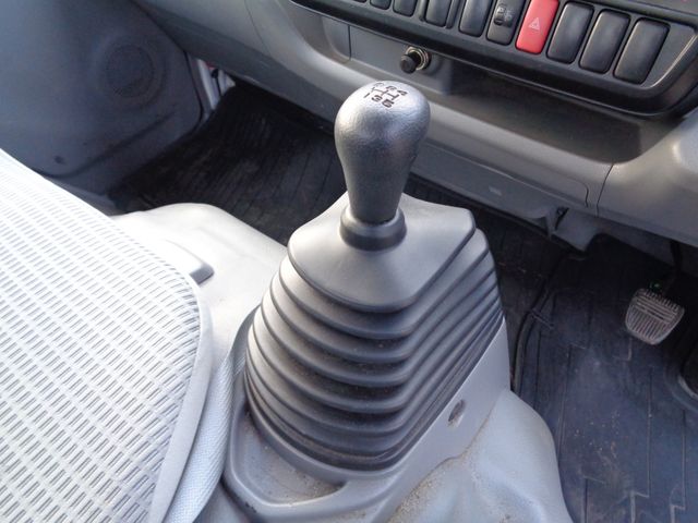 Toyota TOYOACE 2014-01 11097-17
