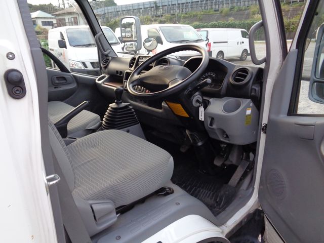 Toyota TOYOACE 2014-01 11097-15