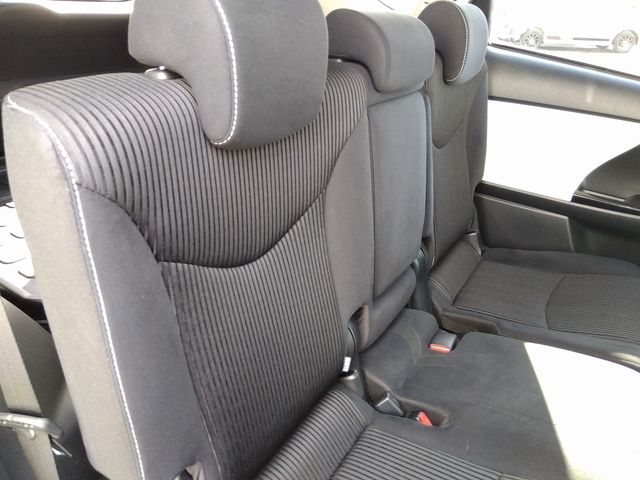 Toyota PRIUS ALPHA 2016-10 183214-18