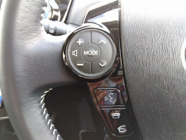 Toyota PRIUS ALPHA 2016-10 183214-22