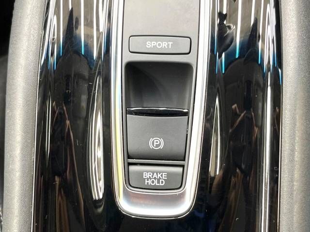 Honda VEZEL 2016-03 186497-7