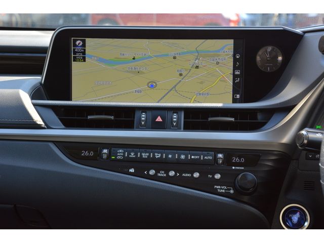 Lexus ES 2019-02 196492-9