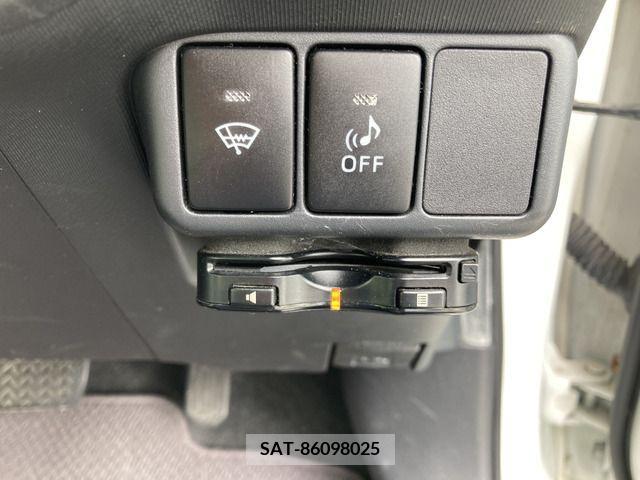 Toyota AQUA 2014-01 378391-6