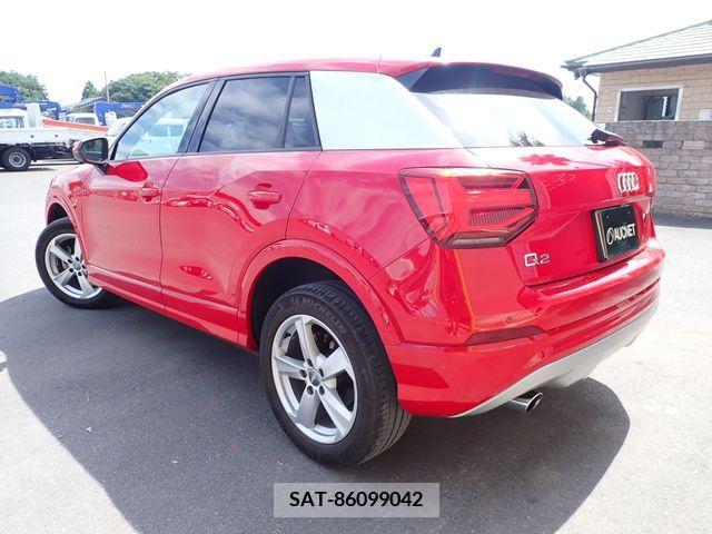 Audi Q2 2019-10 333708-2