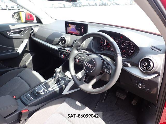 Audi Q2 2019-10 333708-1