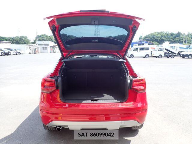 Audi Q2 2019-10 333708-23