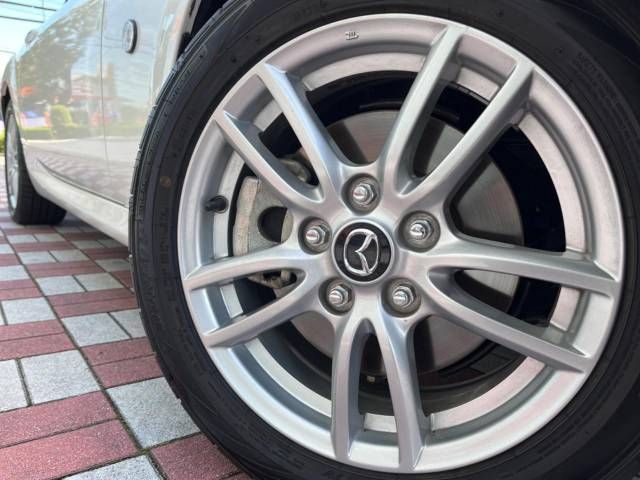 Mazda ROADSTER 2015-01 18497-13