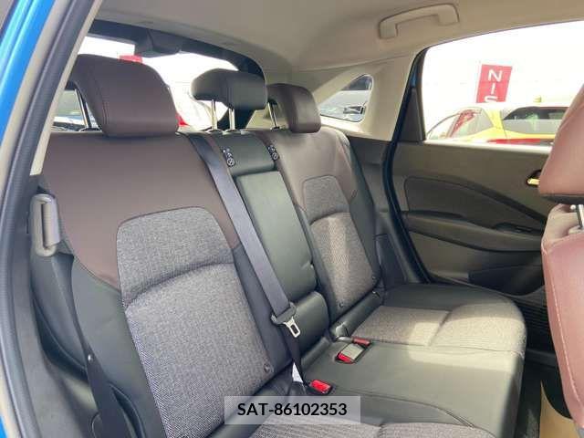 Nissan AURA 2023-09 261461-4