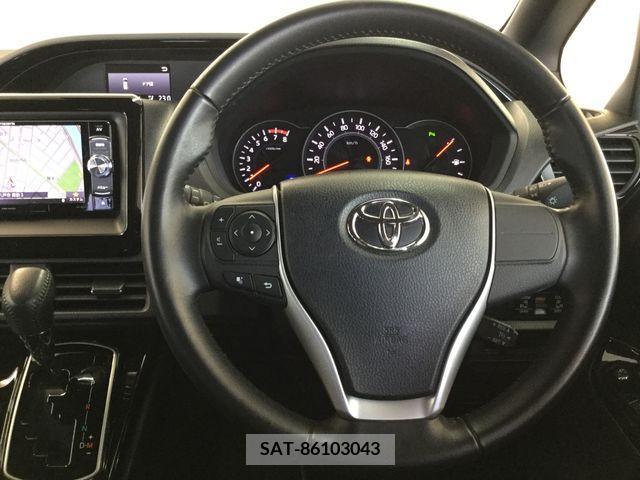 Toyota NOAH 2019-04 298100-9