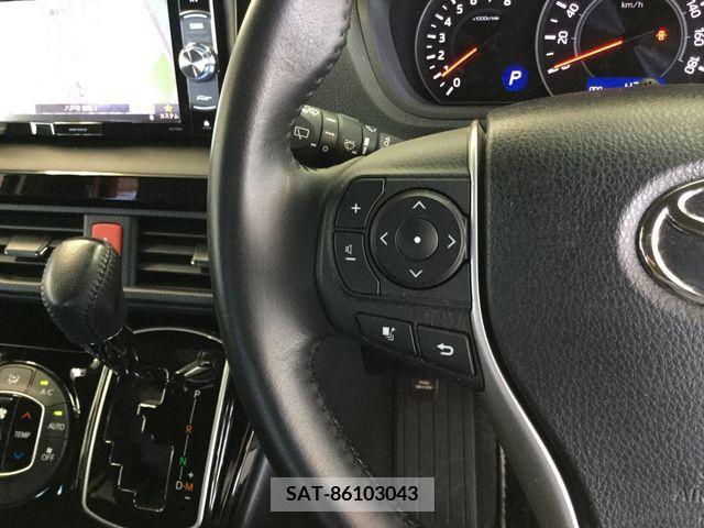 Toyota NOAH 2019-04 298100-11