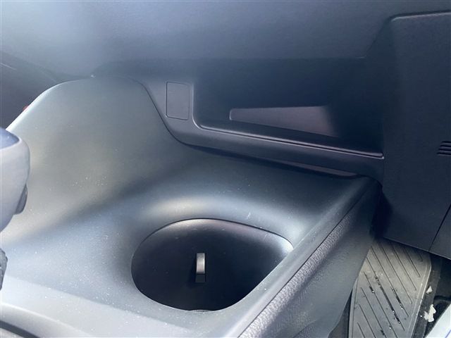 Toyota C-HR 2017-05 2871-25