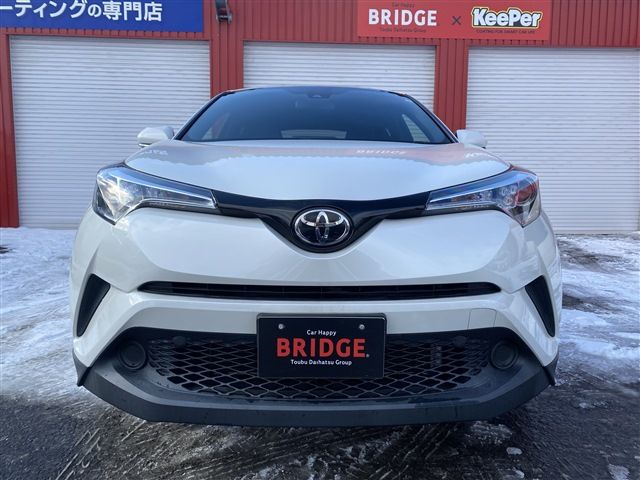 Toyota C-HR 2017-05 2871-9