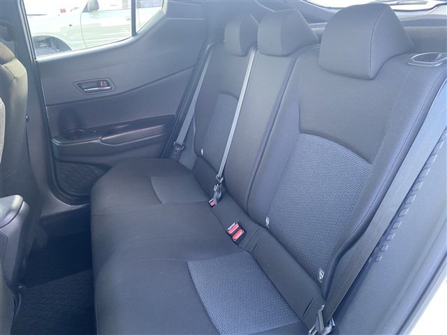 Toyota C-HR 2017-05 2871-18