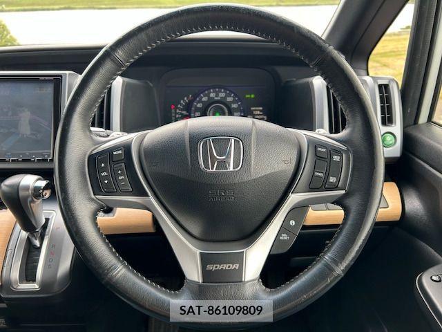 Honda e 2013-09 328305-19