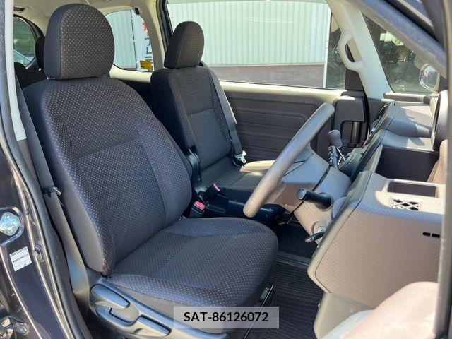 Toyota SPADE 2013-10 287965-6