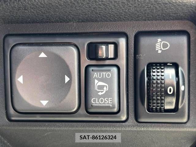 Nissan JUKE 2012-05 256850-7