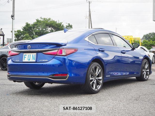 Lexus ES 2020-07 200391-4