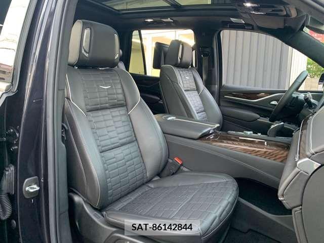 Cadillac ESCALADE 2022-06 378701-13
