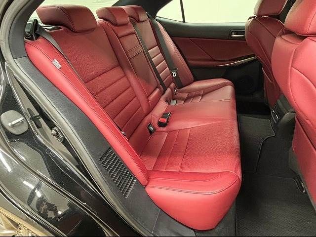 Lexus IS 2017-01 18209-5