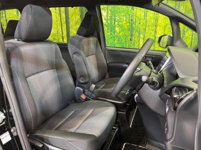 Toyota VOXY 2020-07 195437-10