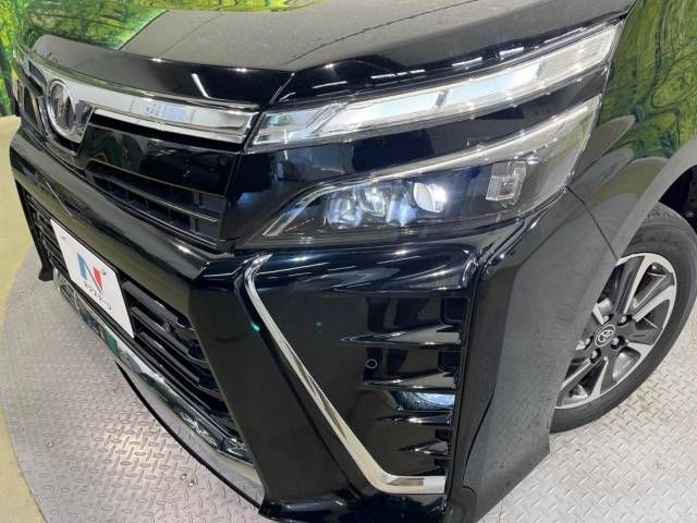 Toyota VOXY 2020-07 195437-14