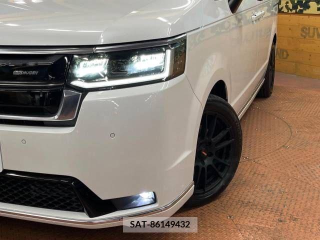 Honda STEP WGN 2022-11 324736-11
