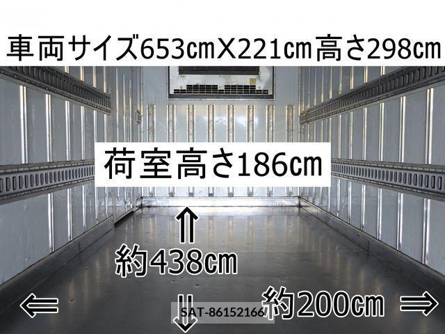 Mitsubishi CANTER 2016-12 214274-1
