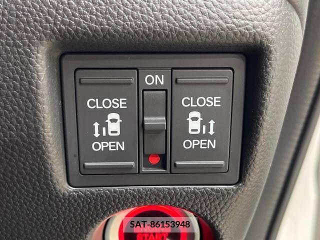 Honda N BOX CUSTOM 2019-03 218652-4