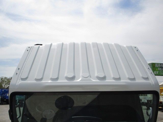 Isuzu ELF TRUCK 2016-11 2944-7