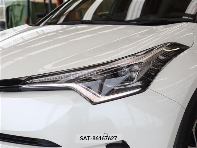 Toyota C-HR 2018-10 294908-24