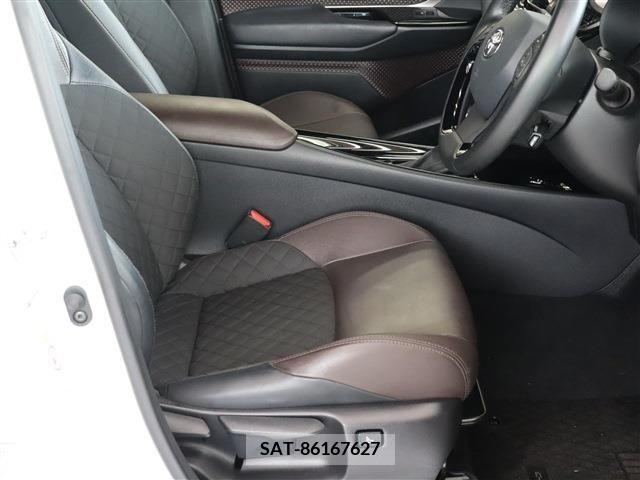 Toyota C-HR 2018-10 294908-12