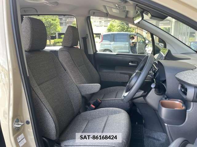 Toyota SIENTA 2022-12 336771-3