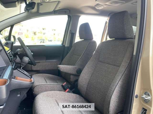 Toyota SIENTA 2022-12 336771-4