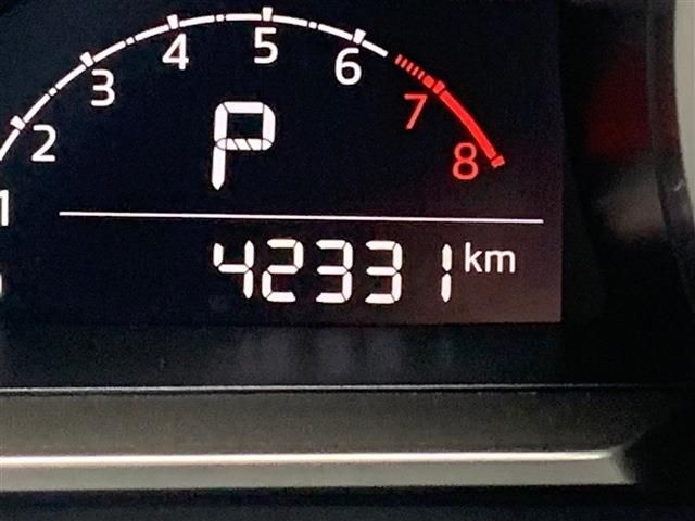 Mazda AXELA SPORT 2018-02 1360-16