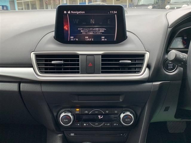 Mazda AXELA SPORT 2018-02 1360-14